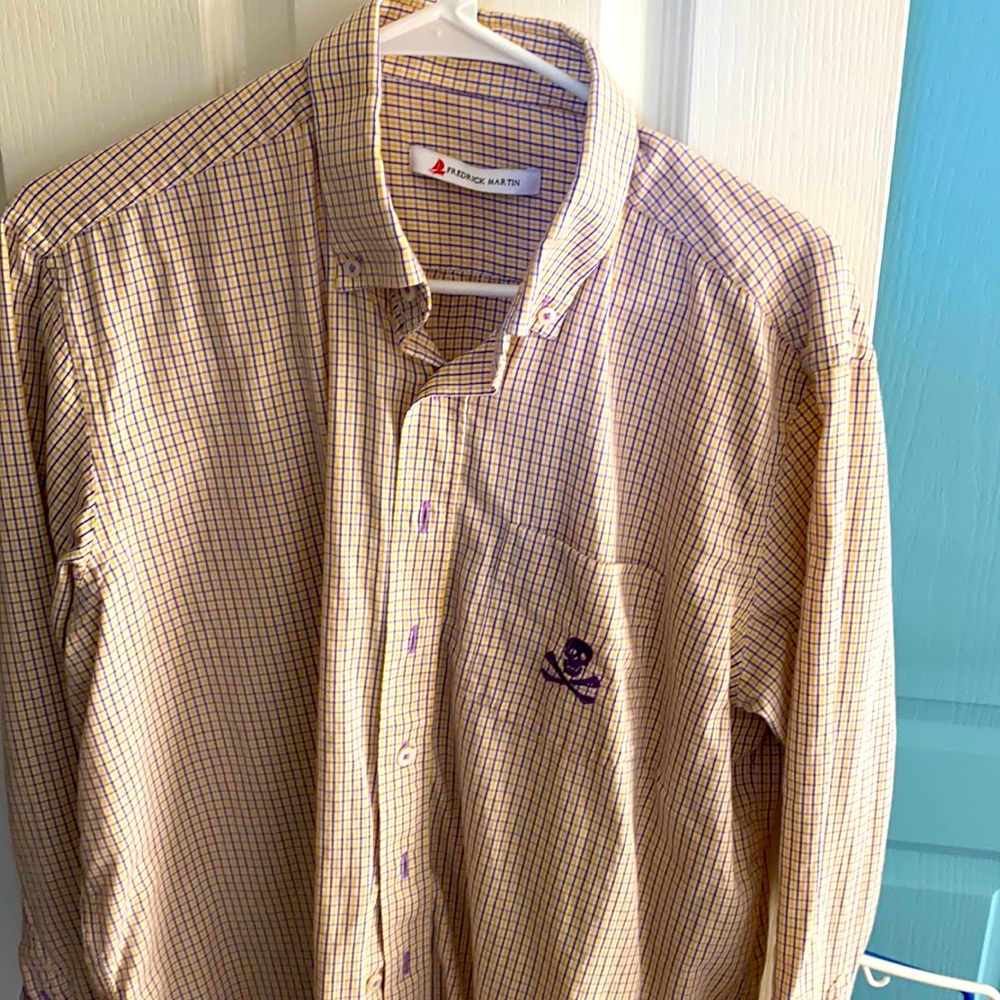 Men’s casual button down